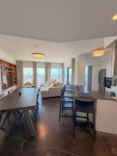 Spacious Sea View Apartment in Neve Tzedek Tower - 8