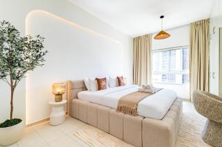 Sea & Zayed National Museum Views - Huge Balcony - Paradise for Groups & Families - Designer's Choice - 5 min from Reem Park - Abu Dabi - 8