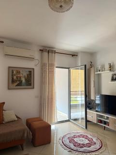 Urban Apartment Kamëz - 8