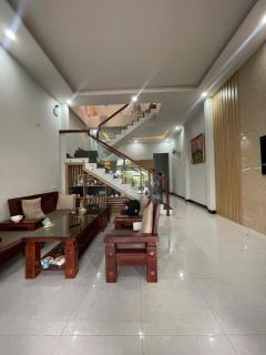 Thanh Home Deluxe - 3