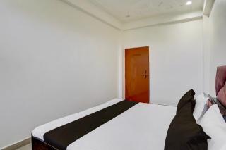 Hotel O Crystal Crown - 4