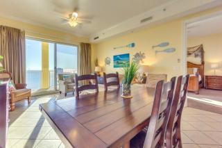 Beachfront Condo w/ Resort Amenities & Ocean Views - 5