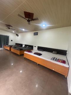 The Crystal Villa - 8