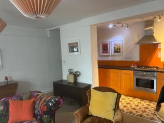 Ramsgate Retreats at Latimer House - 8