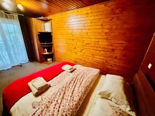 Charming Home by Feleacu - 4