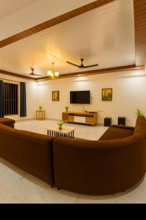 ll EMPYREAN STAY ll ROYAL SUPREME VILLA ll 3BHK ll AC ll PRIVATE POOL ll FREE WIFI ll - 2
