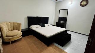 Peaceful Double Story House with Terrace & Garage - 1