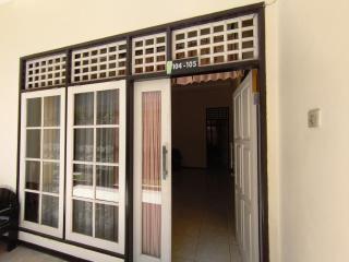 Unram Guesthouse - 1