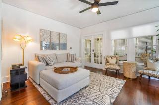 2BR Bungalow Near AMI! King, W/D, Long-Stay Deals - 2