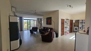 Lunzjata Mansions Penthouse - 6