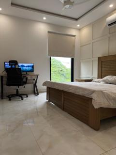 The Everkind Villa -DHA-Families Welcome - 0