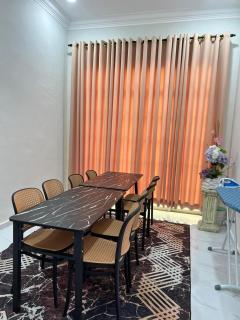 Nurul Ain Homestay, Kerengga Island, Marang - 1