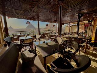 Sahara Pyramids Inn - 4