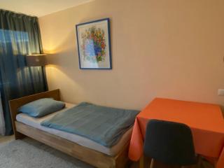 2 Zi Ferienwohnung mit schöner Aussicht und mit Balkon bis zu 5 Personen in Loßburg, Schwarzwald - Lossburg - 4