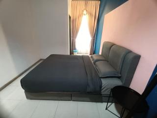 Premium Look Homestay in emerald avenue apartment Clover Home 5-06 - 1