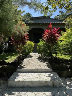 Yojoa House Mountain Retreat - 2