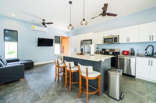 Serenity Surf Villa - 2