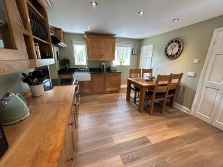 Stunning 2 Bedroom Stone Cottage, North York Moors - 2