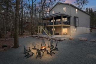 New Lakeview Gateway Lake Access, Hot tub, EV - 9