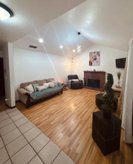 Cozy Home in Home Style duplex unit 1 - 9