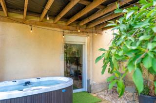 La Suite Luna, détente et jacuzzi privé à Nancy - 9