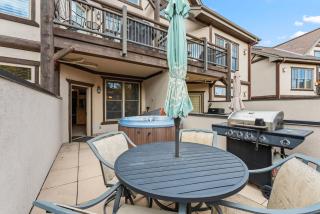 Cozy Breck Condo - Walk to Main St & Lifts - Hot Tub - 7