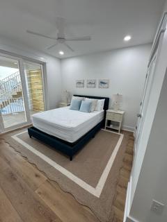 Summer Vibes - 6BR Luxury Home with Private Pool - 2