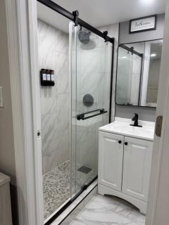 JFK New Cozy Private Studio Apt - 8