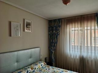 La terraza del Naranco - 3 habitaciones , PARKING y WIFI free - 2