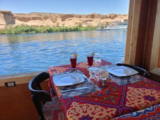 King Arthur luxury Dahabyaa - 1