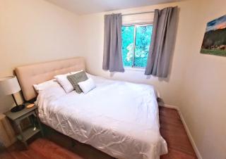 Mountain Peak Views from Hot Tub in Uptown 2 Bdr - 5