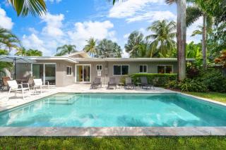 Chic Fort Lauderdale Getaway w/Private Heated Pool - 5