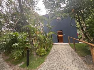 Refúgio Moderno Próximo a Praia e Área Verde - 7