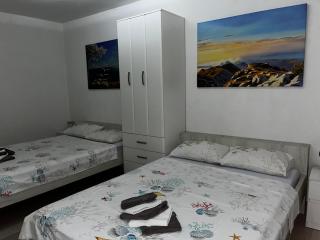 Apartmani Tivat na obali mora - 9