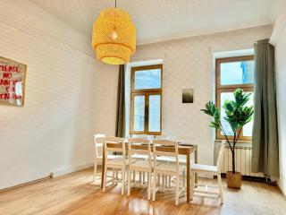 110 m2 Central Renovated Apartment - 0