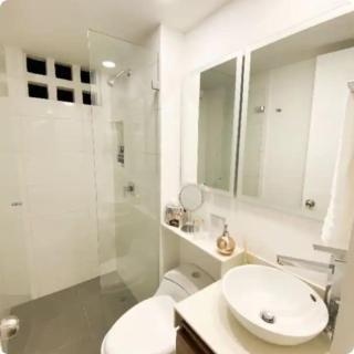 New Apartment in Poblado, panoramic view - 1