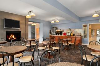 Best Western PLUS Mountain View Auburn Inn - Auburn - 2