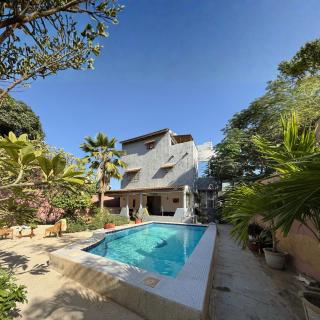 Villa avec piscine privée, personnel, cuisinier, plage, jardin - 0