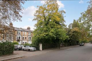 Qties Luxury Home - London - 9