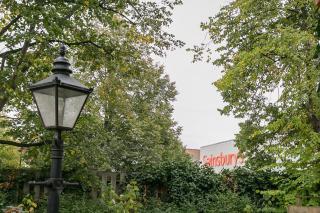 Qties Luxury Home - London - 4