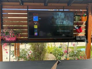 Urban Oasis with Heated Spa Pool, Bar, Garden, Firepit, Outdoor Movie Theater, Outdoor Games - 2
