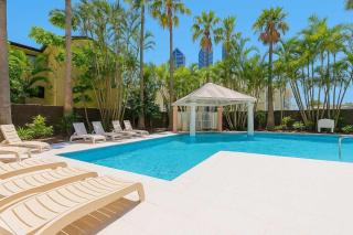 Ocean View Studio Apartment Surfers Paradise - Free Parking - 8