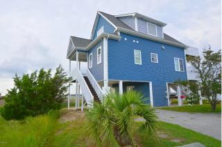 Harkers Hideaway - Waterfront with Private Beach - 4