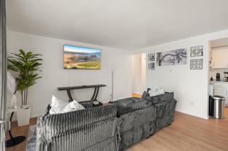 Gray Oasis 1 Bed Apartment in Fremont - 2