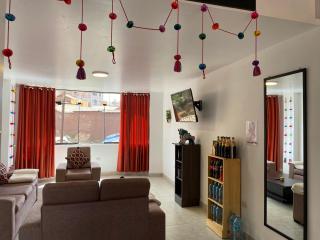 Adriano's Deluxe Apartments 3 - 8