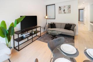 Park view Flat in London - Near Kew Grdns & Stadium - 1