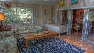 Bluebird Hill and Star Suite home - 8