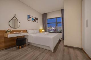 Luxury Riverside Apartment-3 Bedroom with Pool - 1