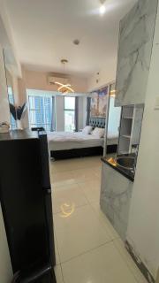 Apartemen anderson benson Pakuwon mall surabaya by staycation 23 - 0