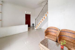 RedDoorz near Simpang Panei Medan - 8